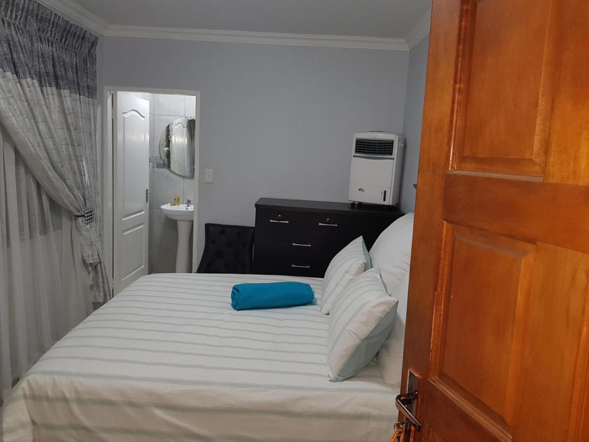 Good 2 Go Guest House Benoni Eksteriør bilde